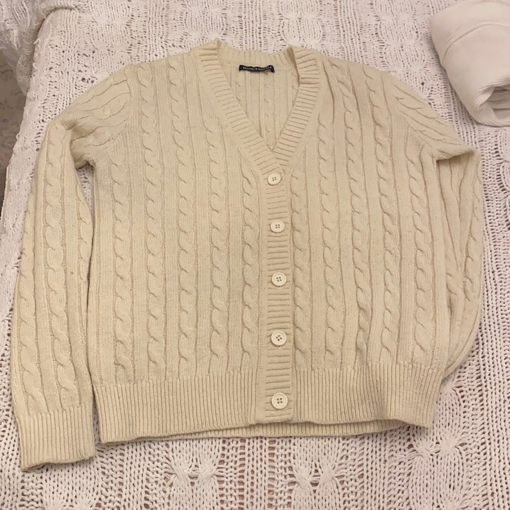 Brandy Melville cardigan